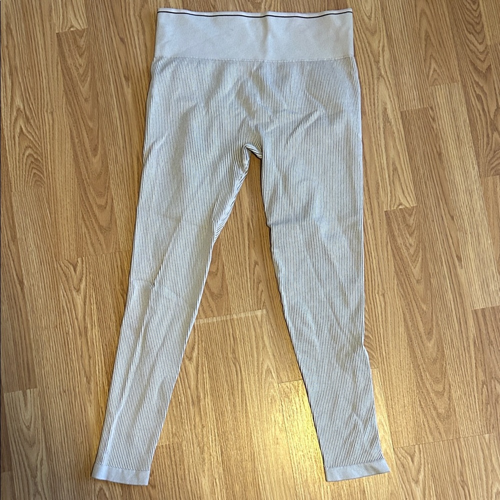 Women's Striped High-Waist Leggings